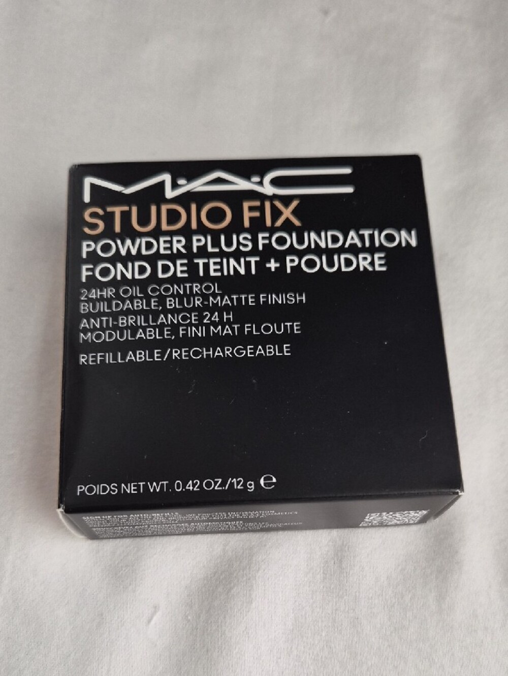 MAC Studio Fix Powder Plus Foundation NW11